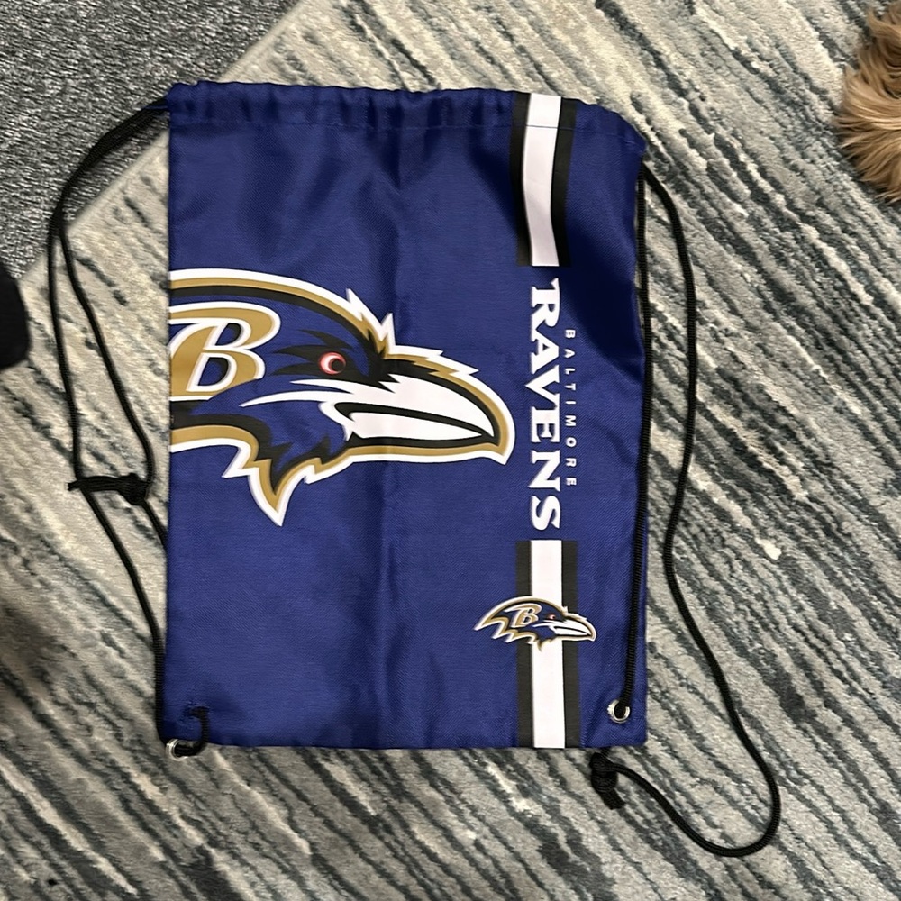 BALTIMORE RAVENS Tote Backpack and FLAG